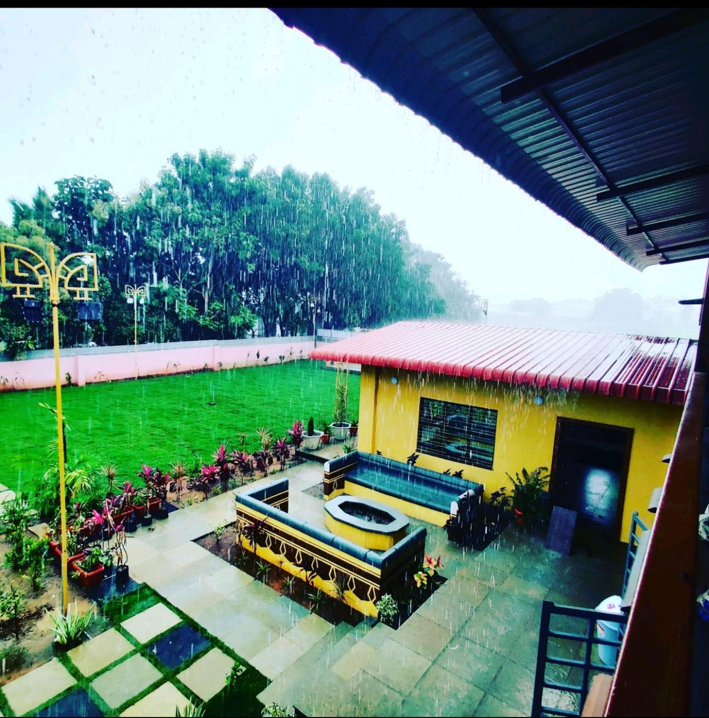 Вилла Kashmir Farmhouse - Хайдарабад Экстерьер фото